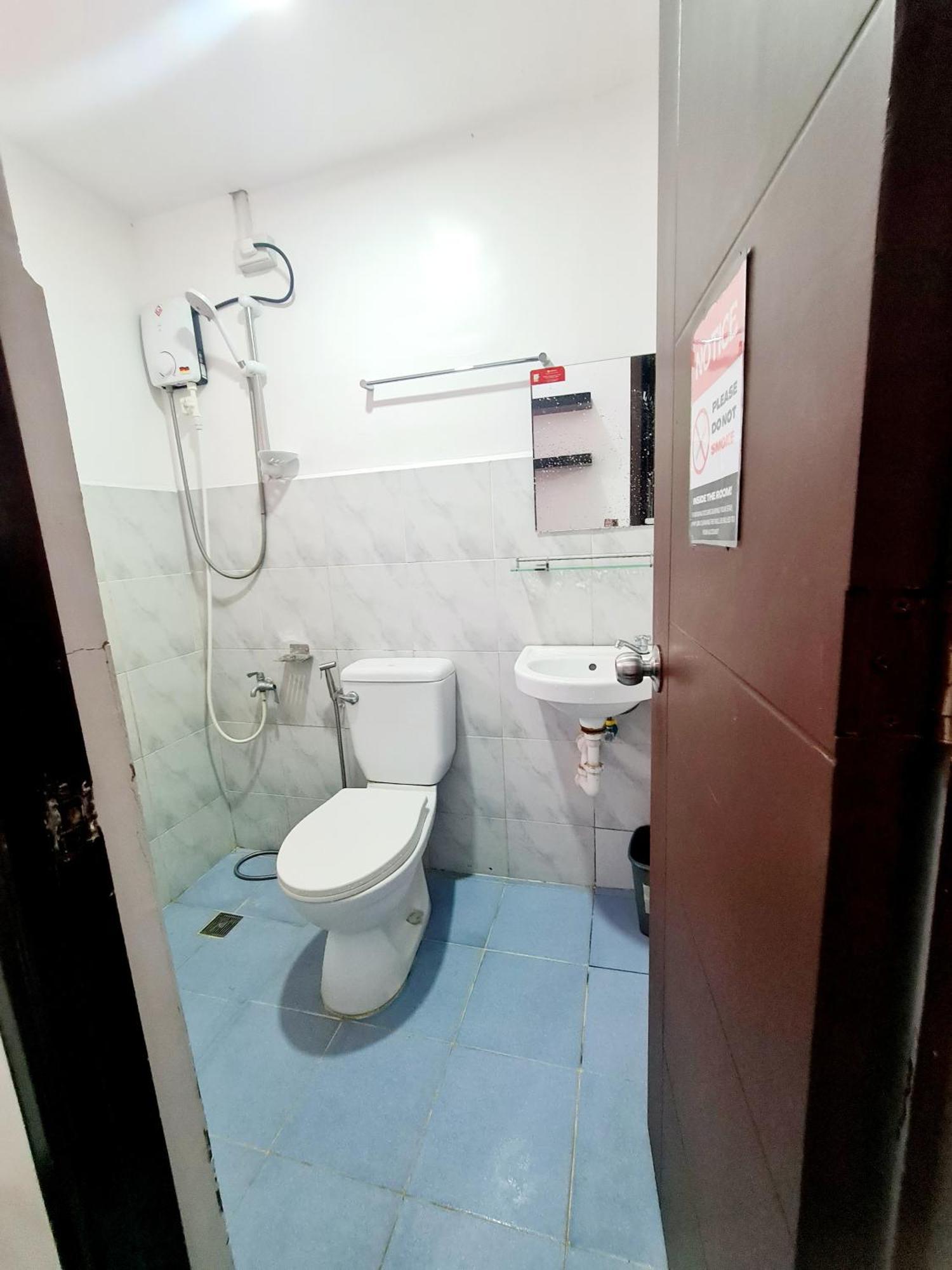 Dasma Lofts Hotel Near Dela Salle Dasma داسماريناس المظهر الخارجي الصورة